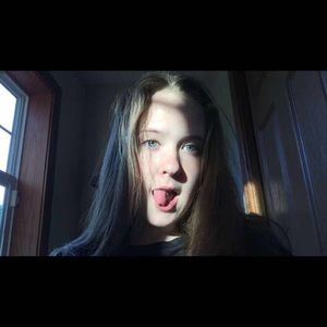 Meet your Posher, Ally